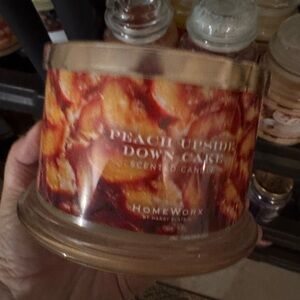 HomeWorx Peach Upside Down Cake Scented Candle